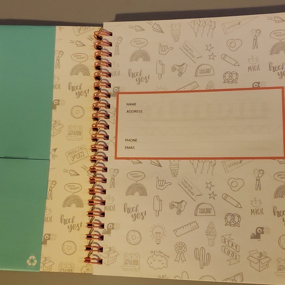 ⭐ 3 for $15 ⭐ Planner 80 Sheets - UNDATED PLANNER. - Picture 3 of 6